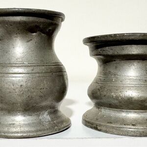 Antique Pewter Gaskell & Chambers Quarter & 1/24 Gill England Pub Measuring Cups